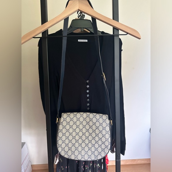 Authentic!! Gucci GG Supreme Small Linea A Shoulder Bag in blue and tan - Picture 4 of 11